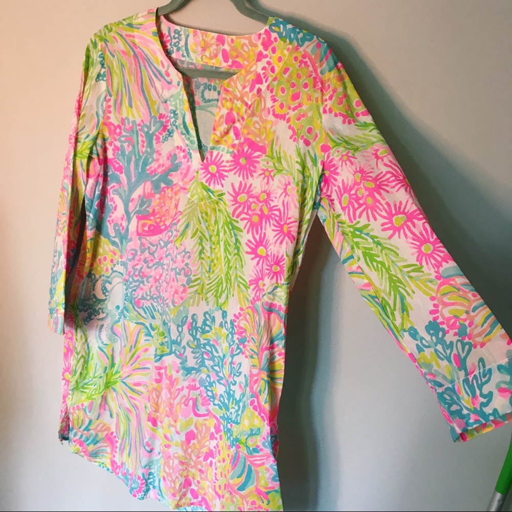 ‼️SOLD Lilly Pulitzer pullover cover up NWOT - Picture 2 of 3